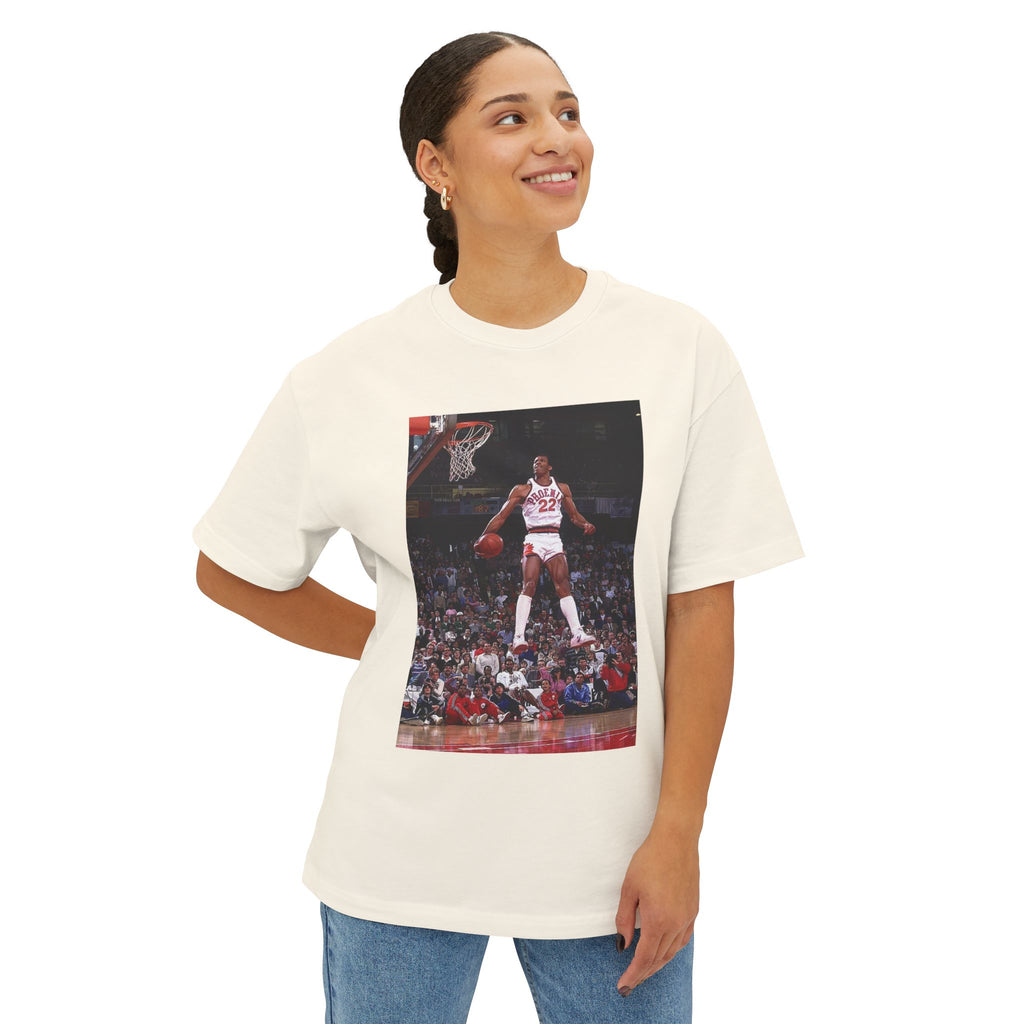 Larry Nance Dunking Basketball Graphic Oversized Tee